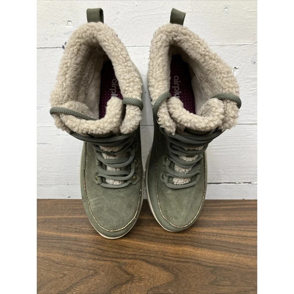 Skechers by martha